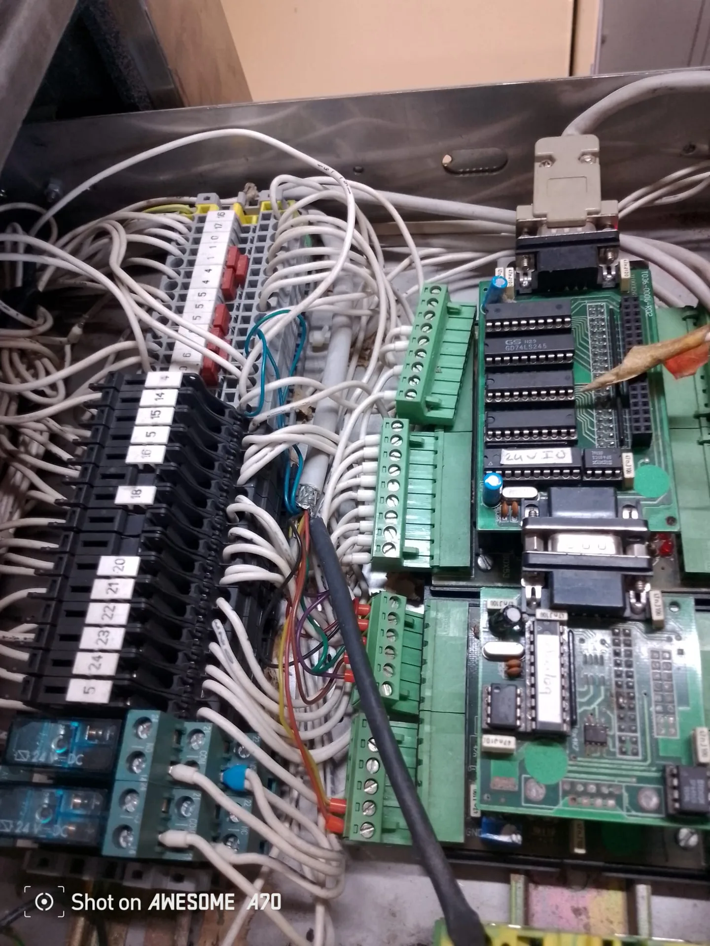 Endüstriyel makina elektrik bağlantıları